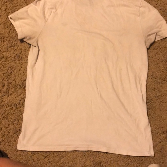 White hollister shirt - Picture 2 of 2